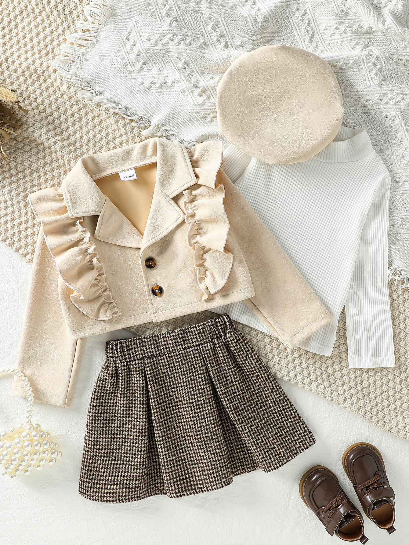 Girl's Clothing Set Autumn Win - огляд і ціна Jack Winter Clothing