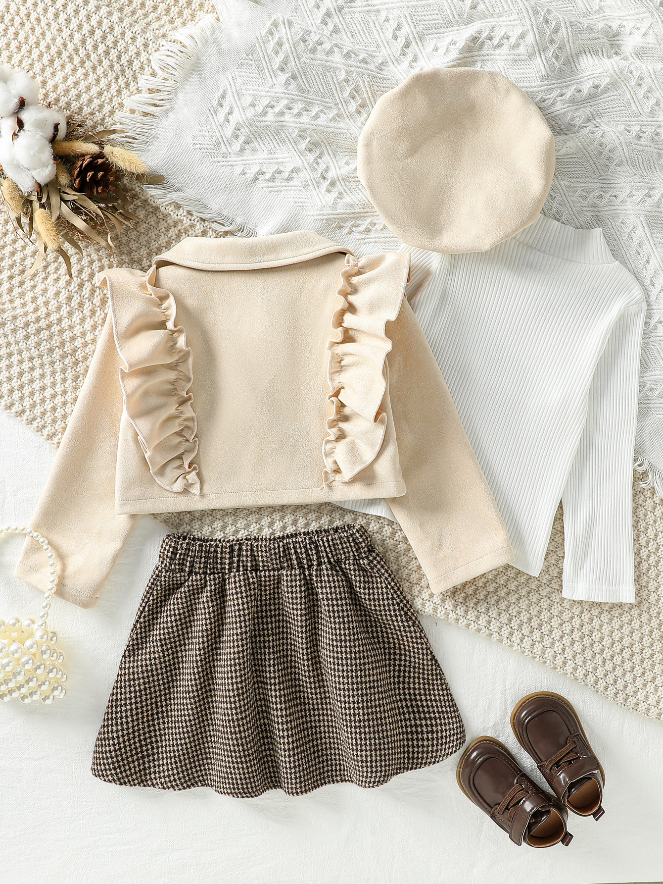 Girl's Clothing Set Autumn Win - огляд і ціна Jack Winter Clothing